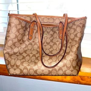 Coach purse